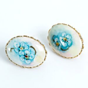 Hand-Painted Porcelain Floral Flower Lever-Back Earrings - Vintage
